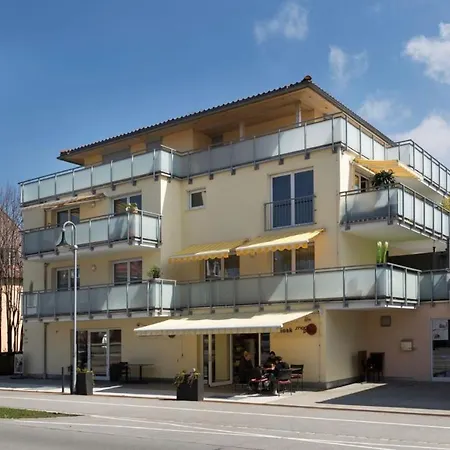 Mensel 2 Apartment *